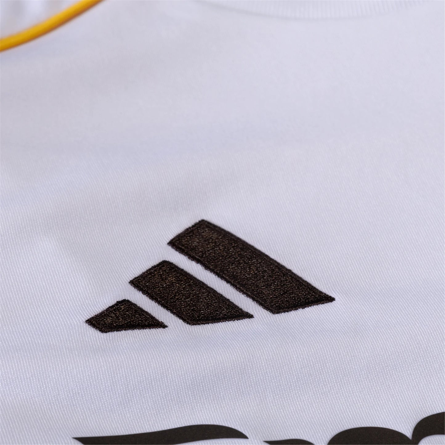 Kid's Adidas Real Madrid Home Jersey 2025/26